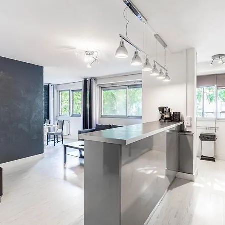 Guestready - Bright Haven Near Pere Lachaise アパート